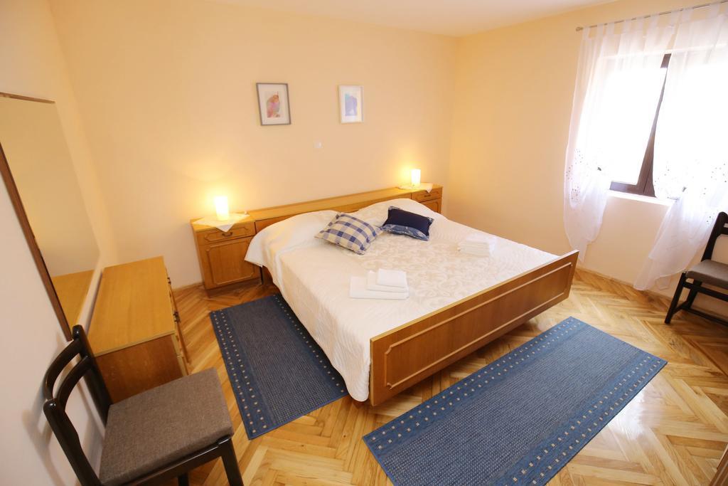 Apartment Marta Ražanac Kültér fotó