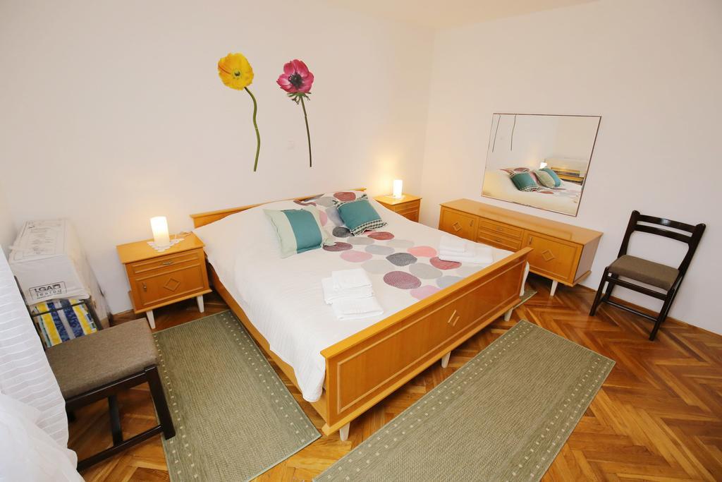 Apartment Marta Ražanac Kültér fotó